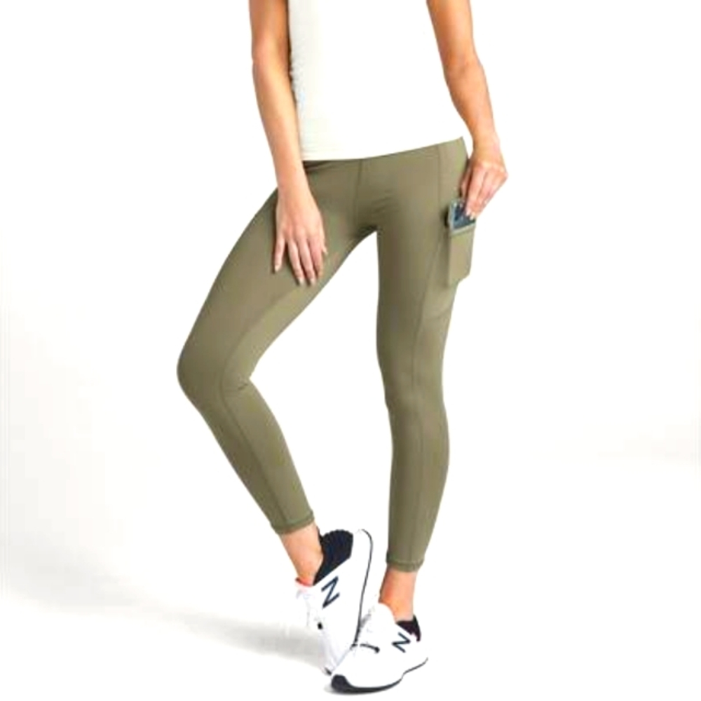 Olive Green Venus Pocket Capri Leggings NEW! Size Large